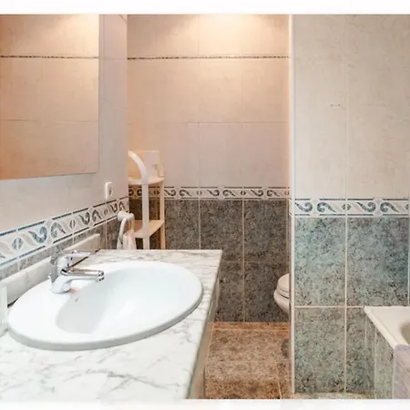 Apartment Great Next To The Sea Tossa de Mar