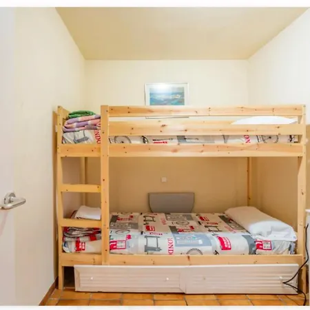 Great Next To The Sea Apartman